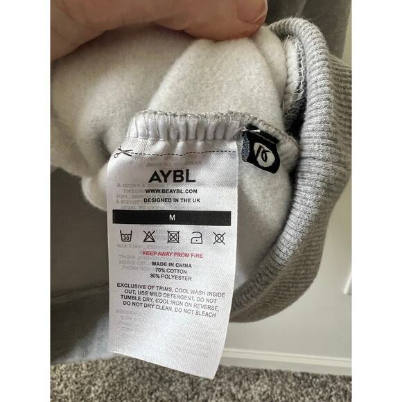 AYBL staple hoodie women's size medium - Picture 4 of 5